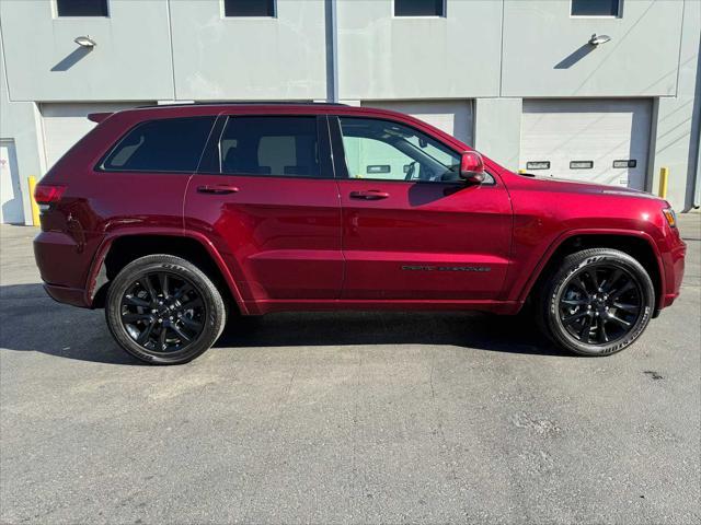 2021 jeep grand cherokee laredo