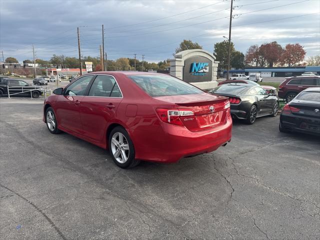 2013 toyota camry se