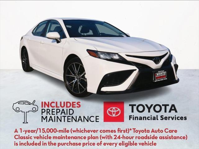 2021 toyota camry se