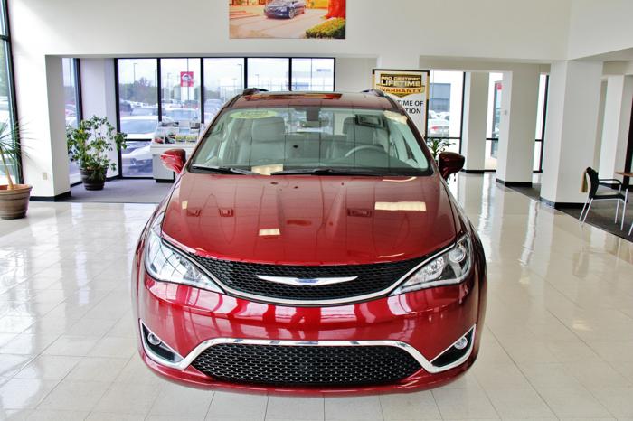 new 2019 chrysler pacifica touring-l plus hopkinsville, ky 42240 for sale in hopkinsville, kentucky