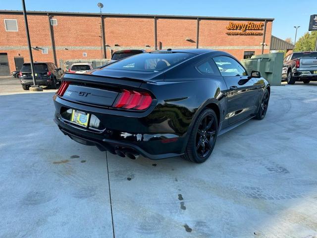 2019 ford mustang gt