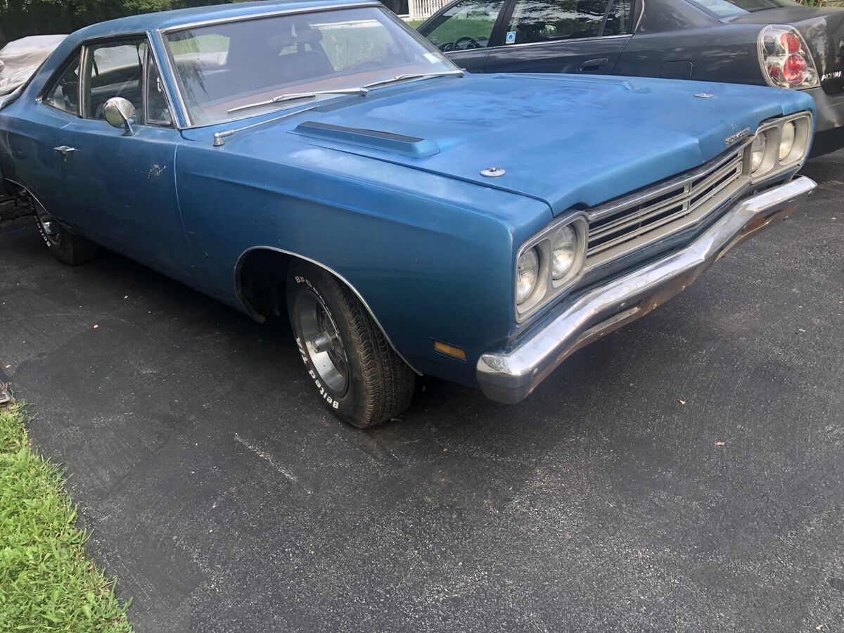 1969 plymouth road runner blue rm21