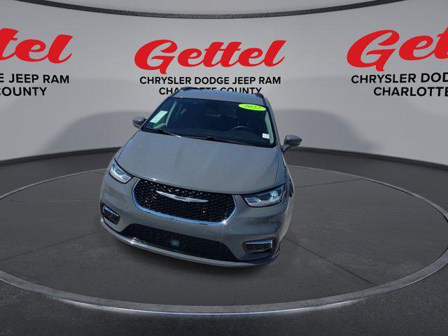 2022 chrysler pacifica touring l