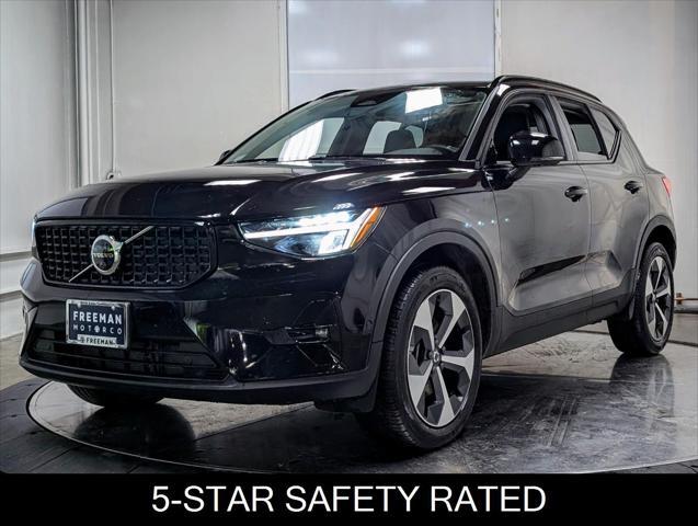 2024 volvo xc40 plus dark theme