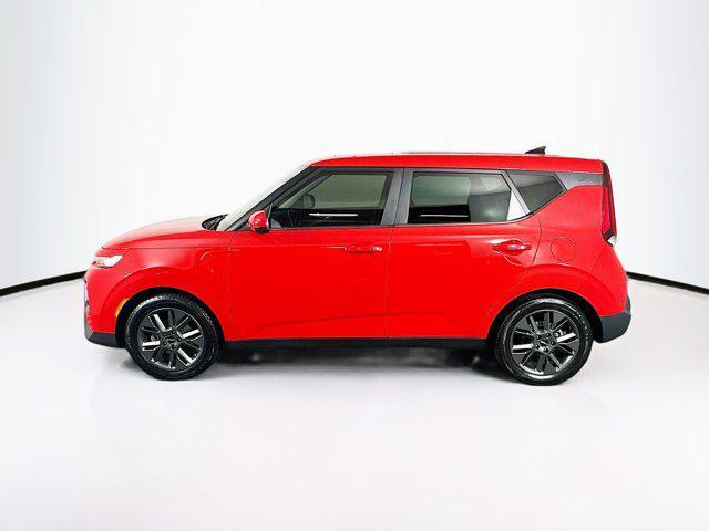 2022 kia soul ex