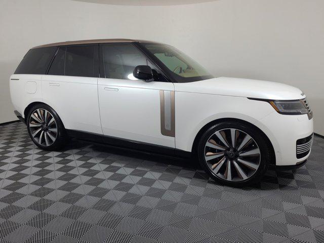 2024 land rover range rover p615 sv
