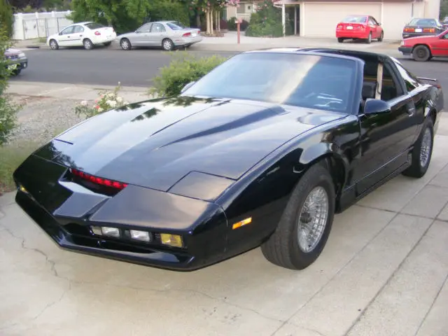 knight rider "kitt" inspired replica