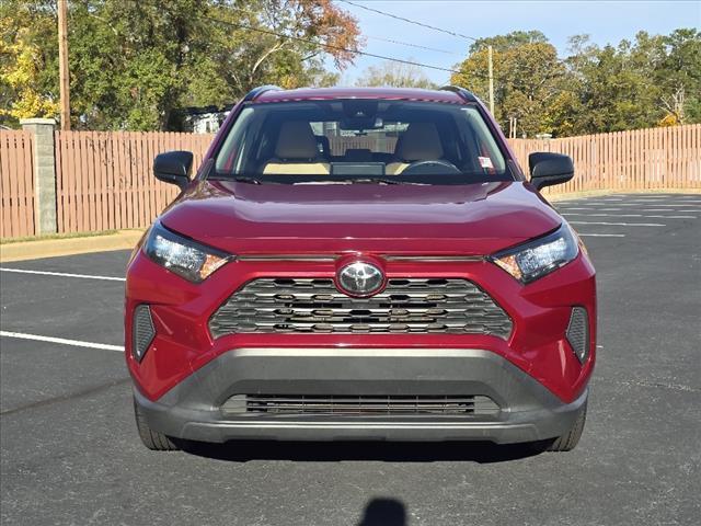 2021 toyota rav4 le