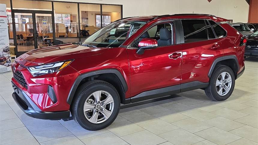 2023 toyota rav4 xle