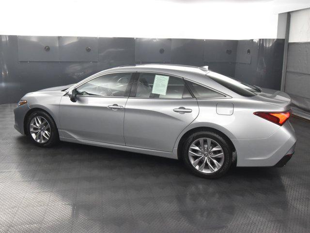 2021 toyota avalon xle