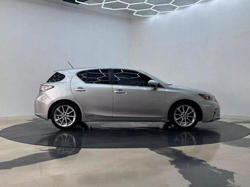 2013 lexus ct 200h
