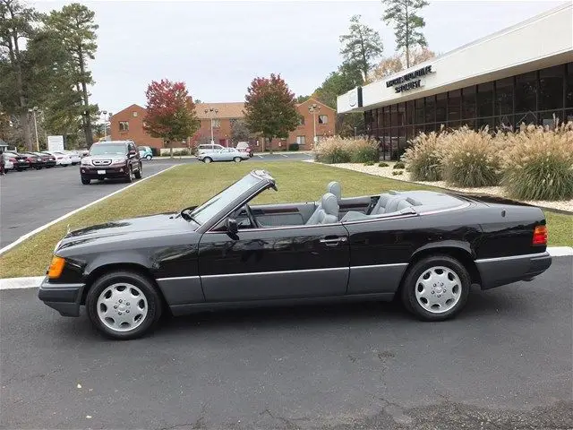 1993 mercedes 300ce cabriolet - looks/runs/drives excellent! only 63k miles!