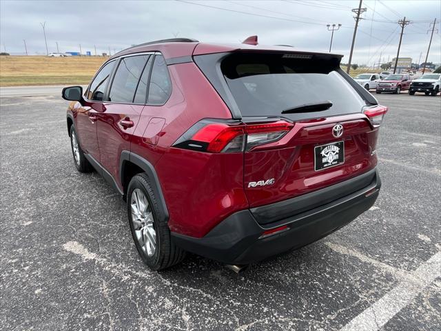 2020 toyota rav4 xle
