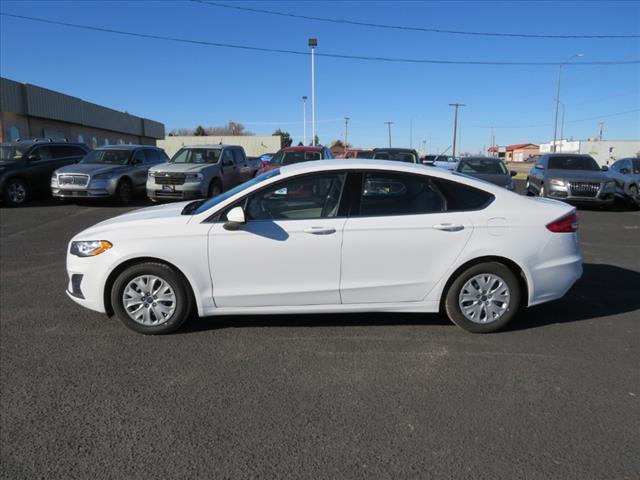2019 ford fusion s