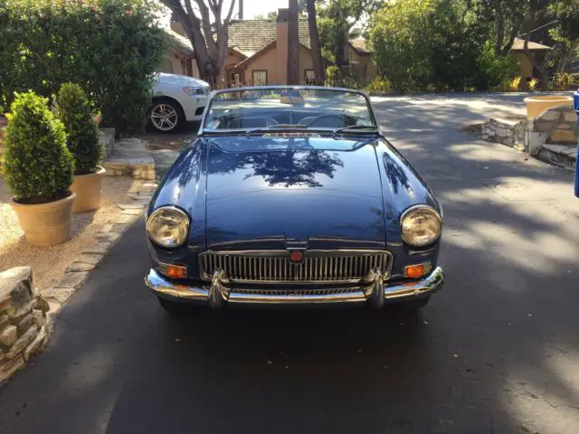 1965 mgb mk1 roadster like new car only 125 miles!!!