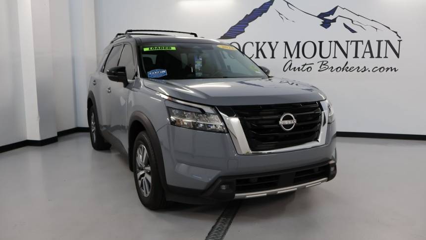 2022 nissan pathfinder sl