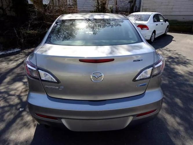 2013 mazda mazda3 i sport sedan 4d in trenton, new jersey