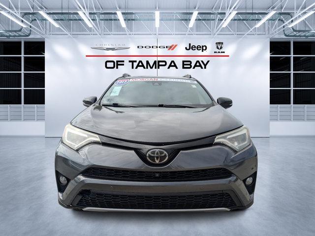 2017 toyota rav4 se
