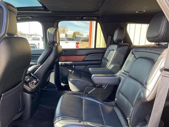 2018 lincoln navigator select