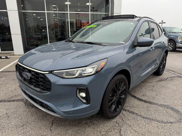 2023 ford escape st-line elite
