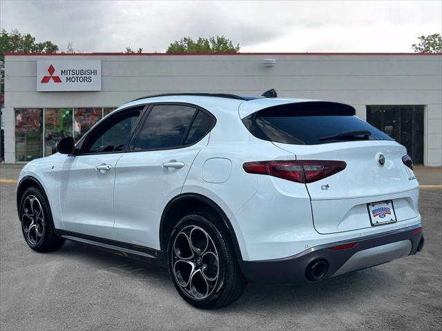 2022 alfa romeo stelvio ti