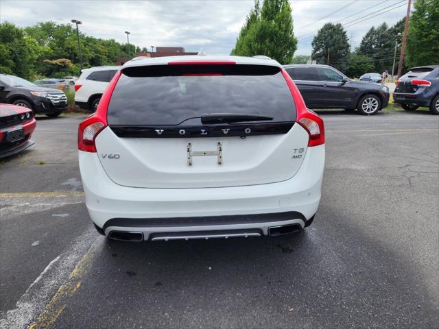 2018 volvo v60 cross country t5