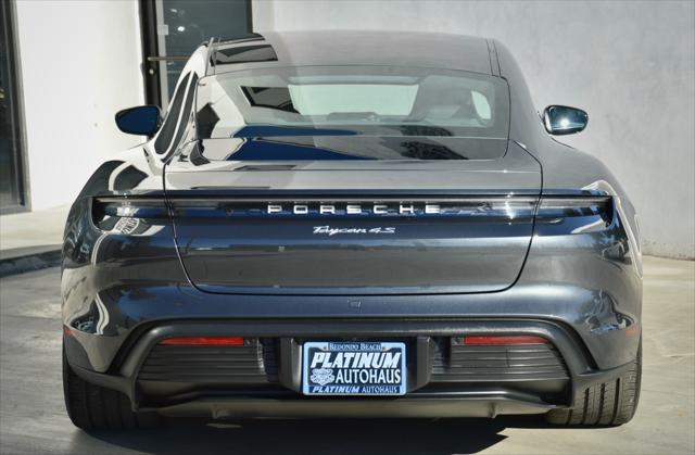 2020 porsche taycan 4s
