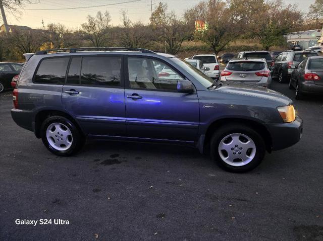 2005 toyota highlander limited