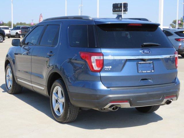 2018 ford explorer xlt