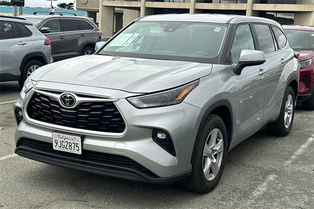 2024 toyota highlander le