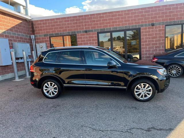 2013 volkswagen touareg vr6 sport