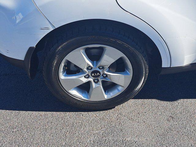 2017 kia soul base