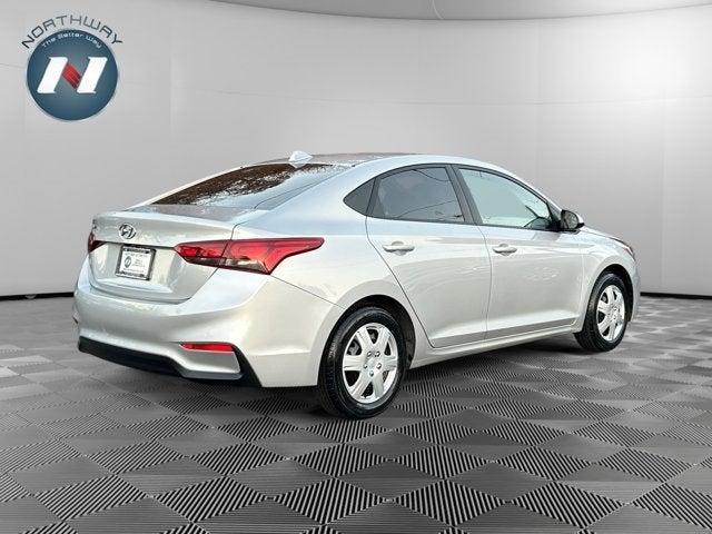 2019 hyundai accent se