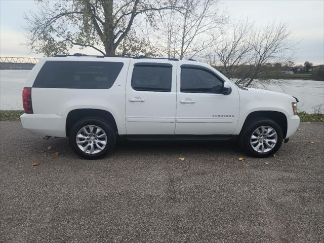 2014 chevrolet suburban 1500 lt