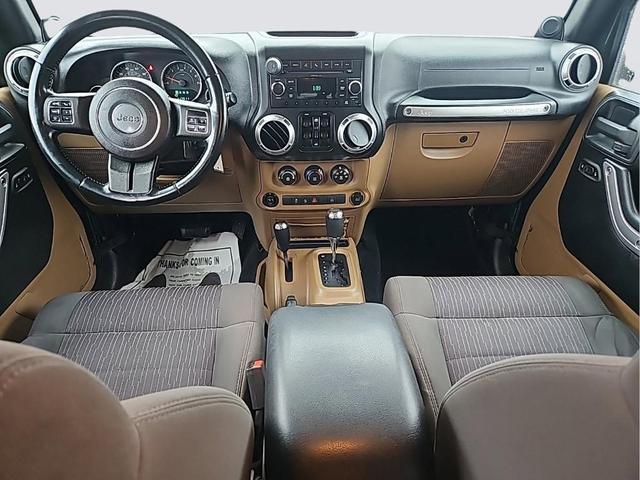2011 jeep wrangler unlimited sahara