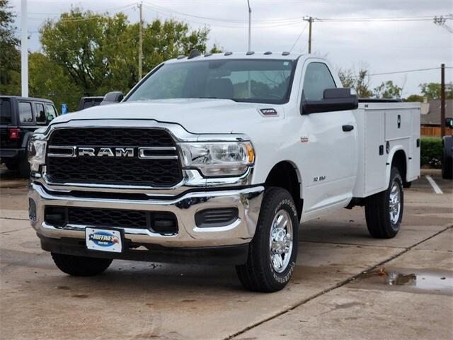 2022 ram 3500 tradesman regular cab 4x4 8' box