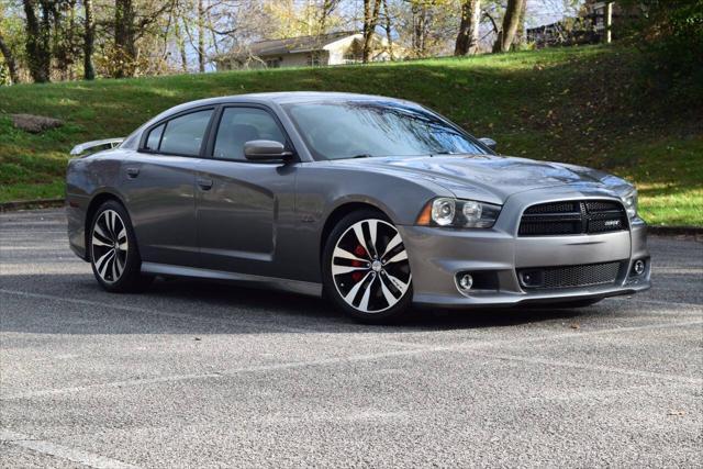 2012 dodge charger srt8