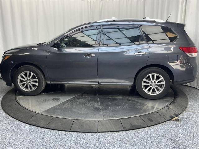 2013 nissan pathfinder sv