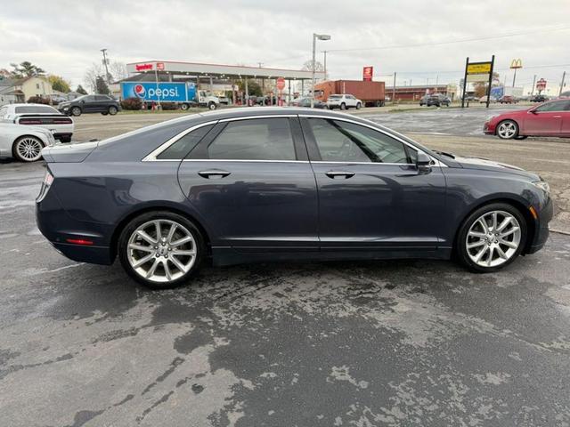 2013 lincoln mkz base