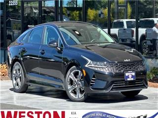 2022 Kia K5 lxs