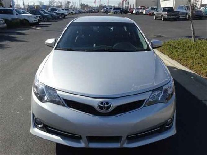 2012 toyota camry se with display audio in wilson, nc