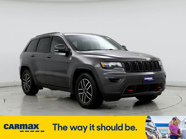 2020 jeep grand cherokee trailhawk
