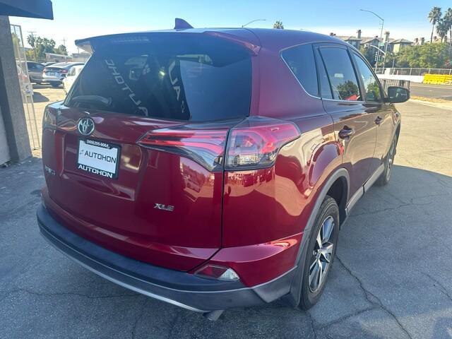 2018 toyota rav4 xle