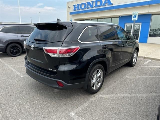 2016 toyota highlander xle v6