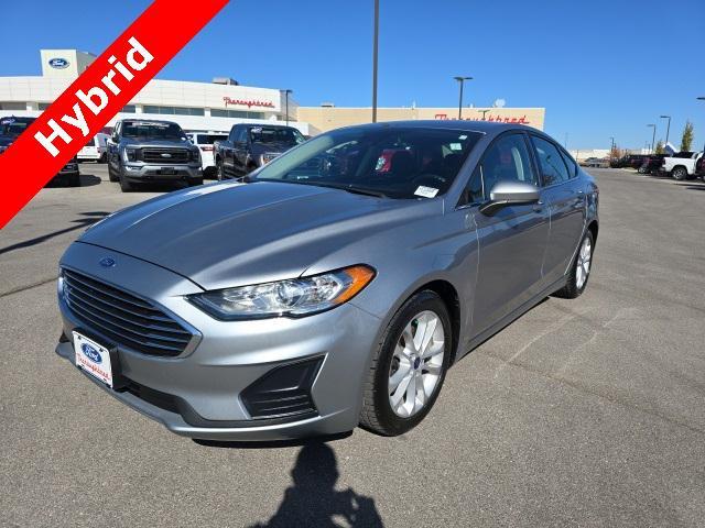 2020 ford fusion hybrid se