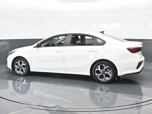 2021 kia forte lxs