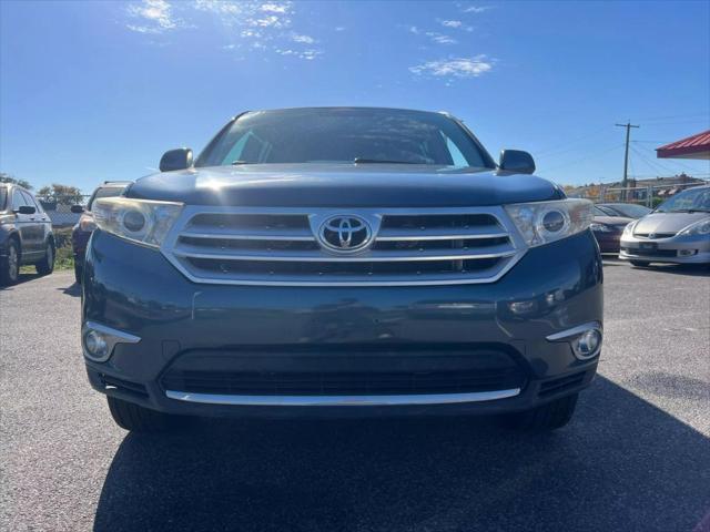 2011 toyota highlander se