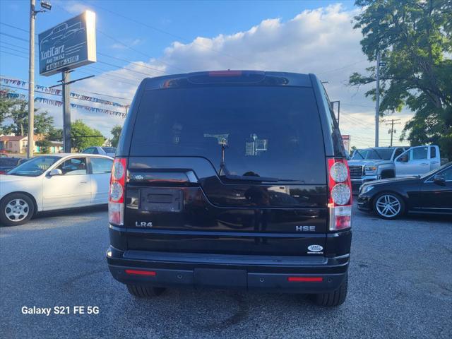 2011 land rover lr4 base