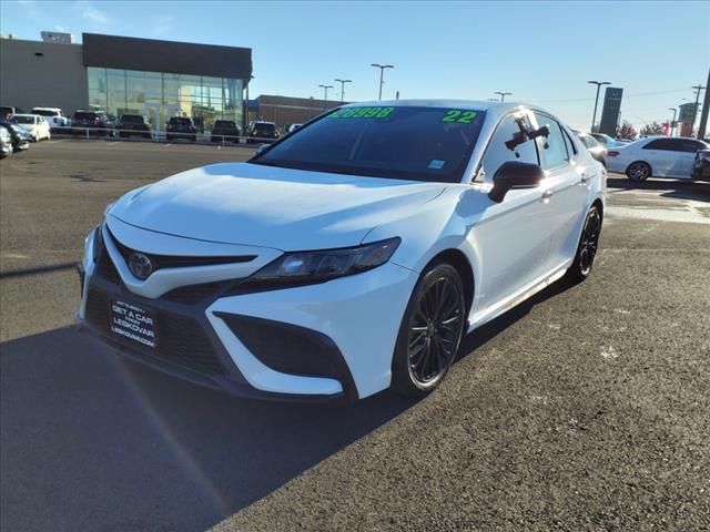 2022 toyota camry nightshade edition hybrid