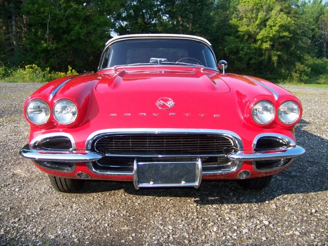 1962 corvette convertible 327/300hp 4 speed